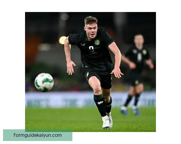 英超泰勒·哈伍德-贝利斯状态回暖，持续提升球队竞争力