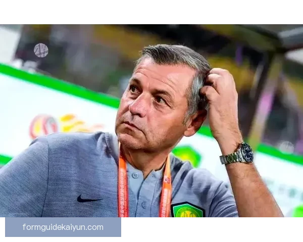 金玟哉稳居拦截王称号，防守表现持续提升引人注目