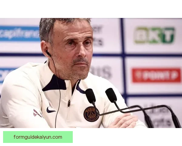 恩里克控球结构解析：战术体系与中场组织逻辑