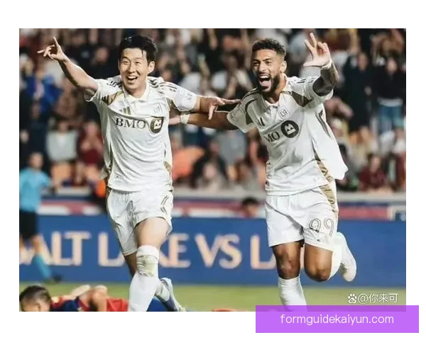 教练战术调整激活孙兴慜进攻潜能，近期表现稳健